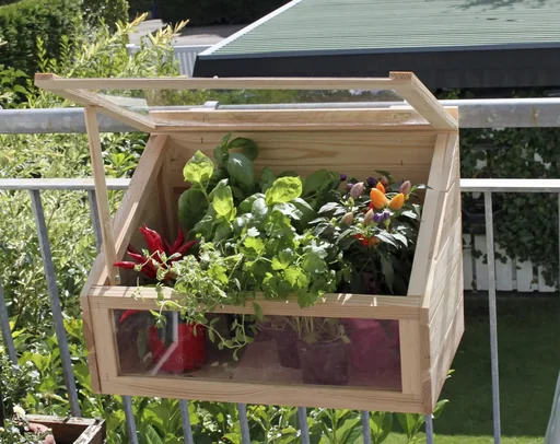 Mini-Gewächshaus-Balkon natur