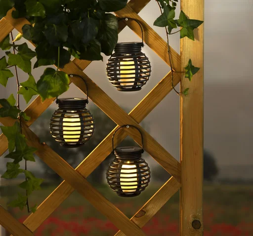 "Solar Rattan Lampions mit Flackerlicht, 3er-Set image"