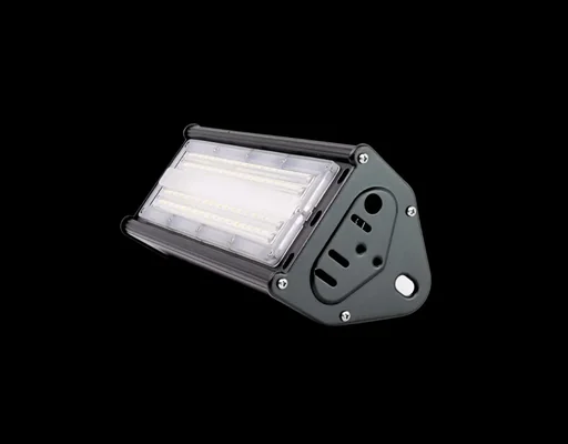 "LED-HighBay in linearer Form bietet 50 W, 6000 lm, 5000 K (neutralweiß), IP65 & ENEC-Zertifizierung image"