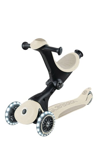 "GLOBBER GO-UP DELUXE LIGHTS ECO 360 – 3 in 1 Aufsitzrad, Laufrad, Scooter, 120/80 mm, 3-rädrig, verstellbar, kokos weiß image"