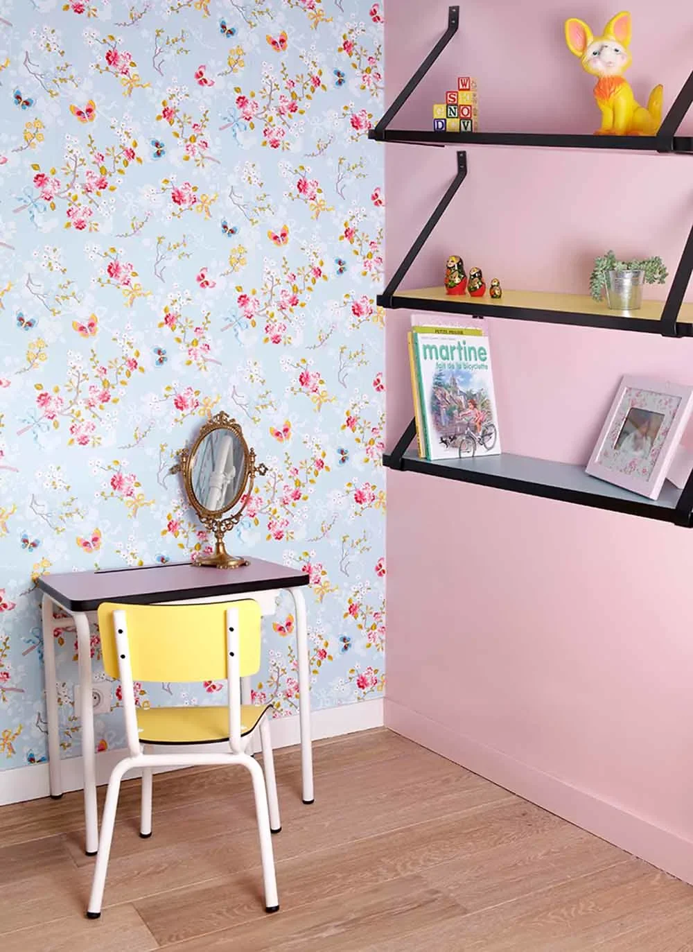 "Gambettes Kindertisch/Schreibtisch Regine puder rosa image"