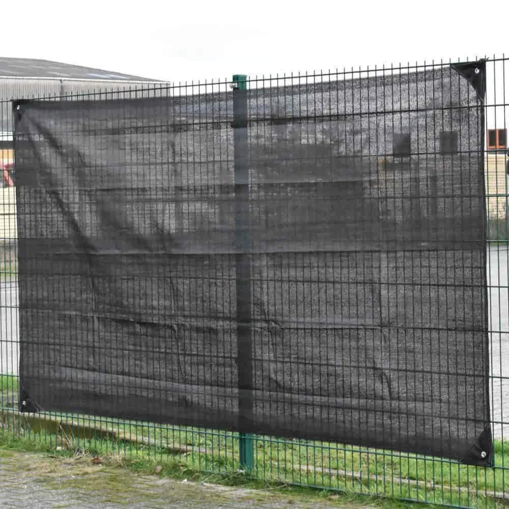 "schwarzes Bauzaunnetz 1,80m x 3,45m image"