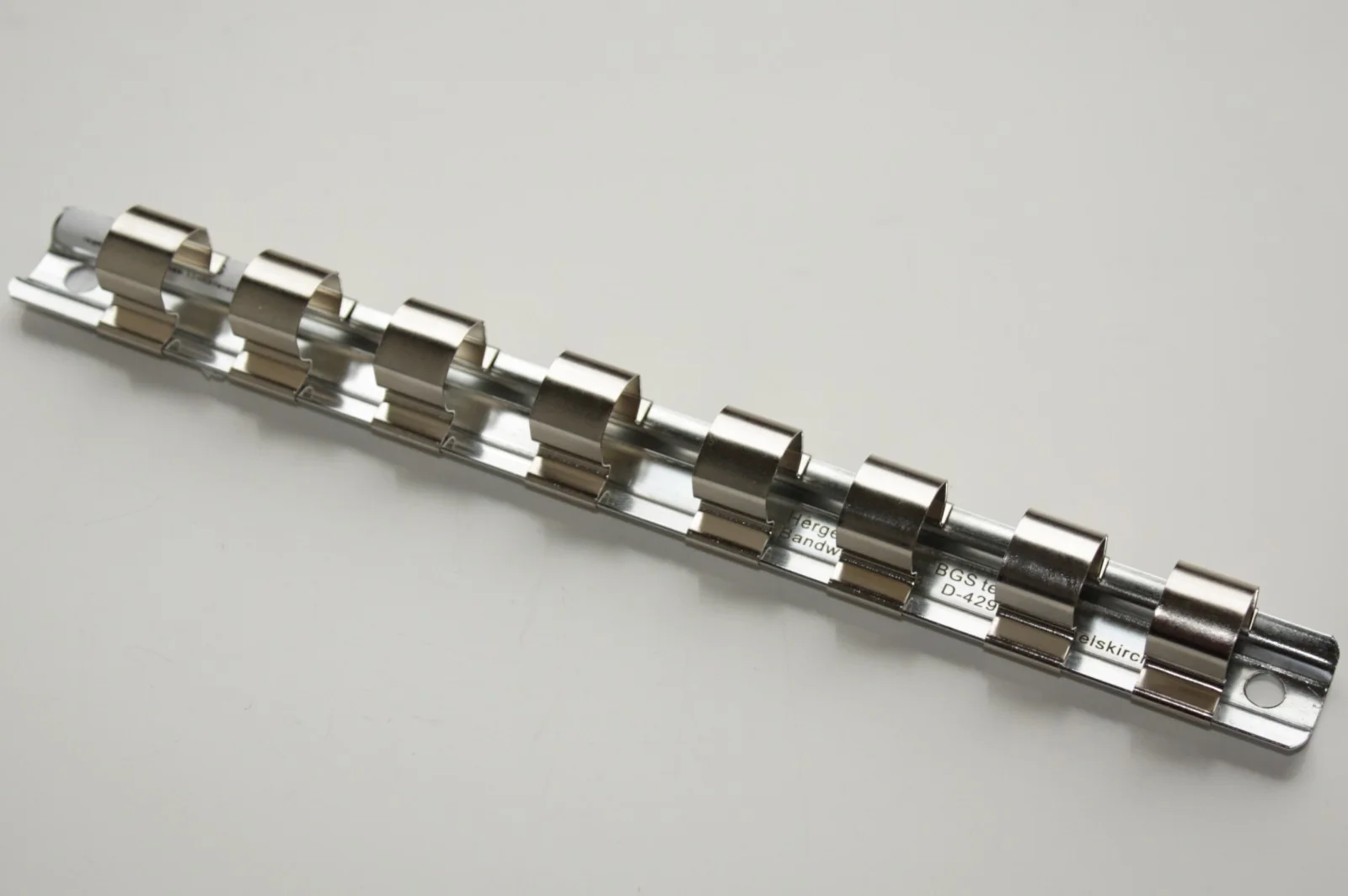 "Stecknuss Halter, Nuss Halter, Stecknuss Schiene image"
