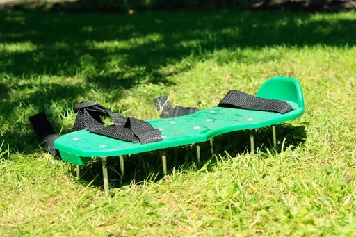 "Rasenlüfterschuhe image"