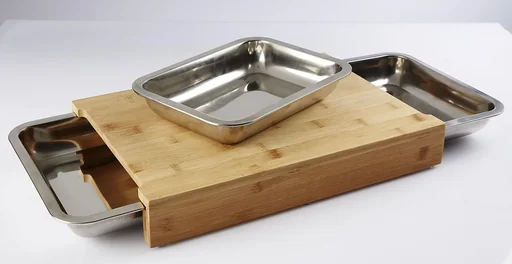 "Jumbo SchneidCenter - Bambus Schneidbrett mit 3 Edelstahl Auffangschalen, 4-teilig image"