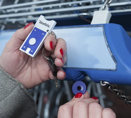 "1. Geschenke Paket image"