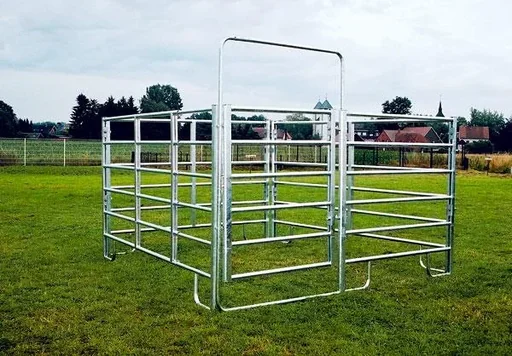 ""Pony Panel-6 Box" Set: 3 Panele 2,40 x 1,60 m + 1 Panel m. Tor, 2,40 x 2,20 / 1,60 m breit image"