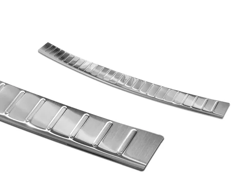 "Edelstahl Ladekantenschutz, VW TOUAREG III, 2018>. Erstausrüster Qualität mit weichen, entgrateten Kanten image"