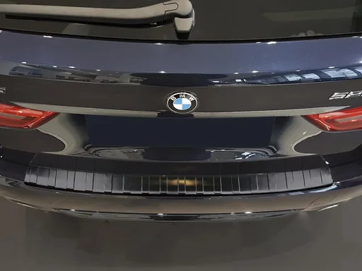 "Ladekantenschutz Edelstahl graphite / black für BMW Serie 5 G31 Touring, Baujahr 2017> image"