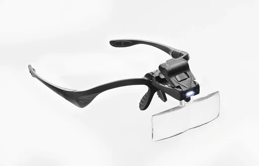 "LED-Lupenbrille mit 5 Vergrößerungseinsätzen image"