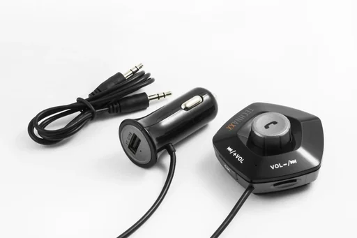 "Transmitter FMT1100BT mit Freisprecheinrichtung und Ladefunktion image"